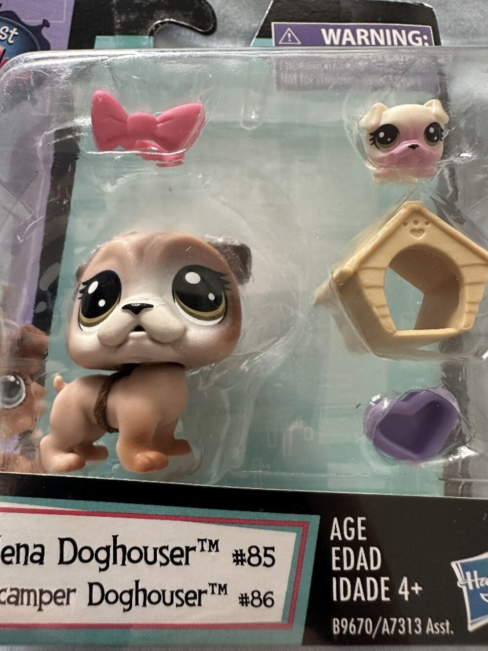 Littlest Pet Shop Bullena & Scamper Doghouser Figure
